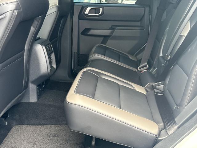 New 2026 Avalanche Gray Ford Outer Banks® image 55