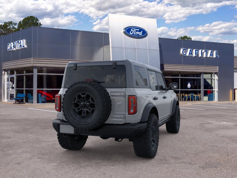 New 2026 Avalanche Gray Ford Badlands® image 21