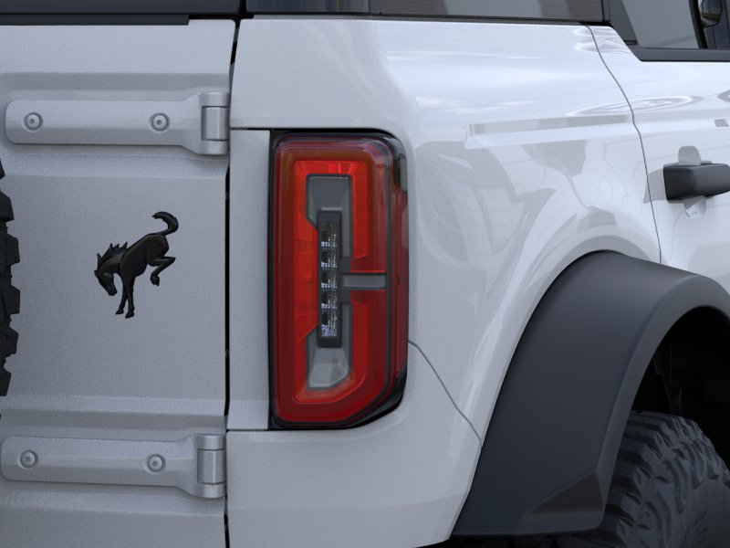 New 2026 Oxford White Ford Badlands® image 23