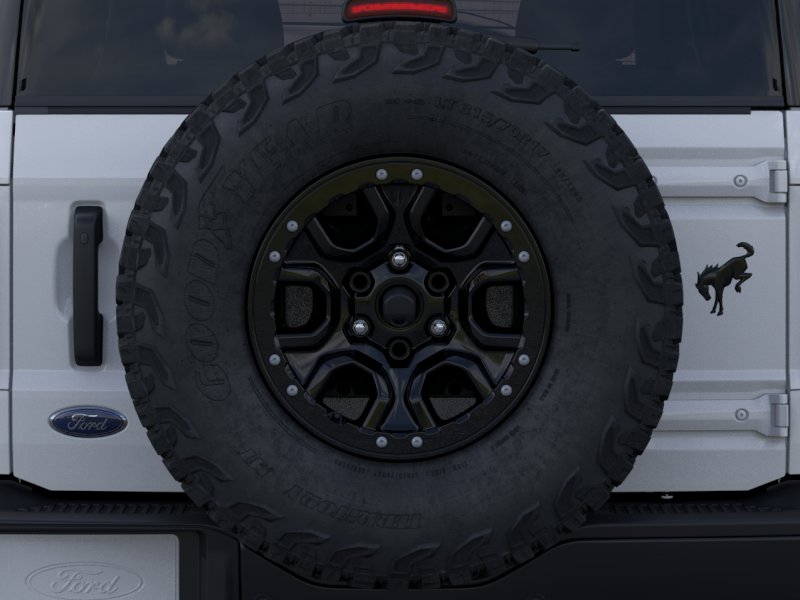New 2026 Oxford White Ford Badlands® image 24