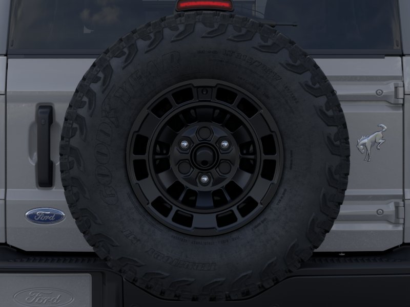 New 2026 Avalanche Gray Ford Badlands® image 46
