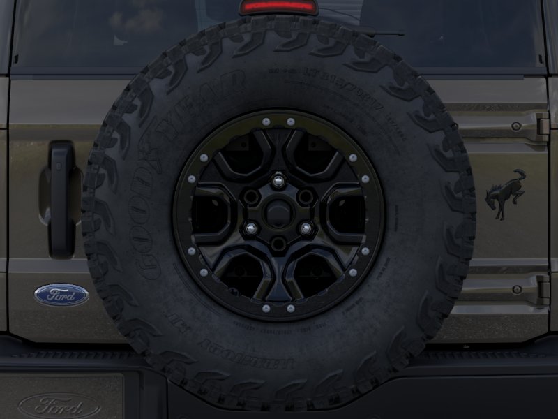 New 2026 Marsh Gray Ford Badlands image 25