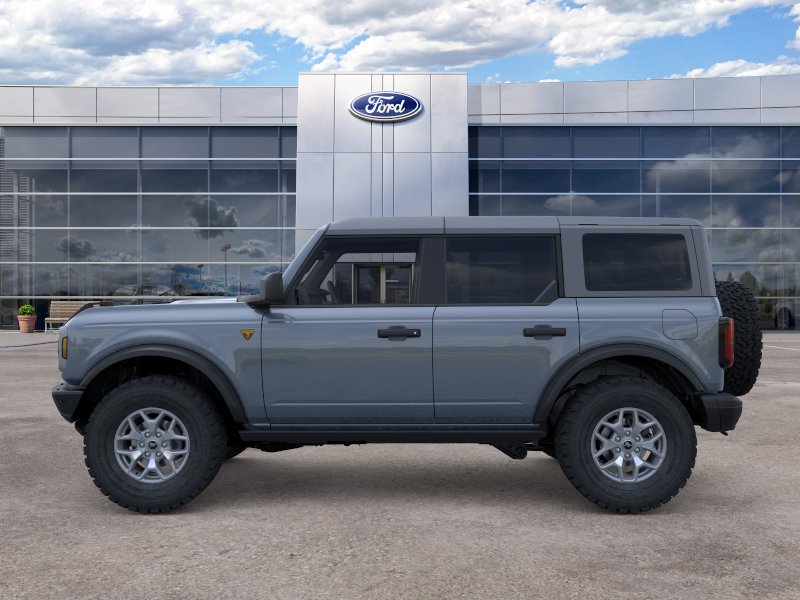 New 2025 Azure Gray Metallic Tri-Coat Ford Badlands image 28