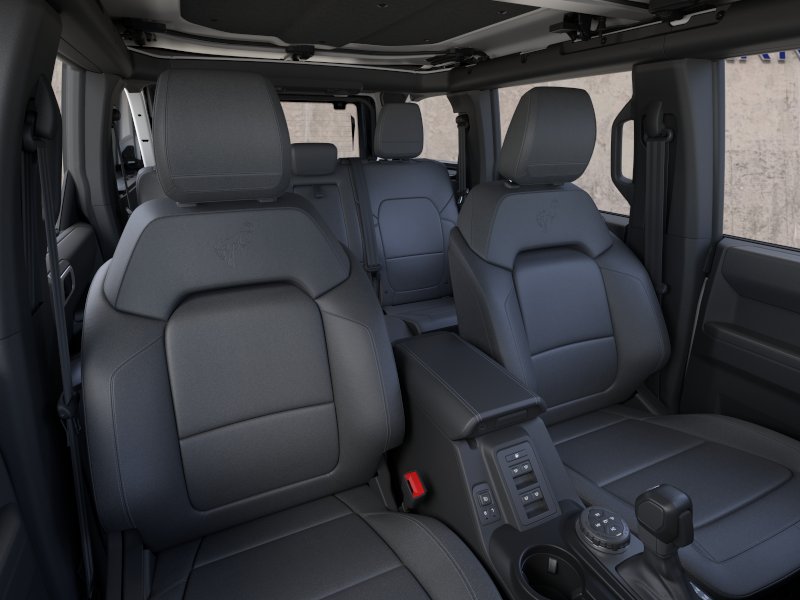 New 2025 Oxford White Ford Badlands image 35