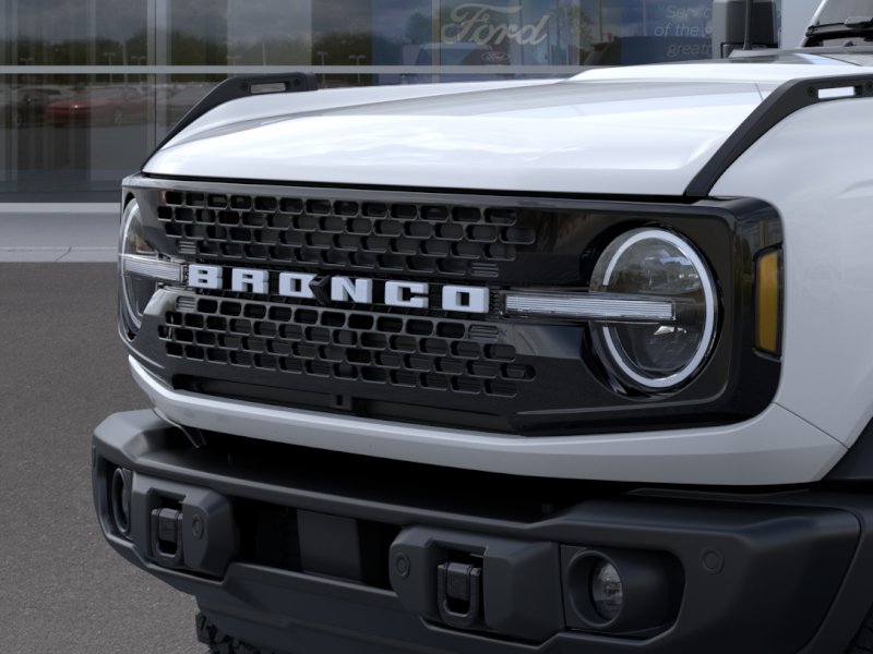 New 2026 Oxford White Ford Badlands® image 41