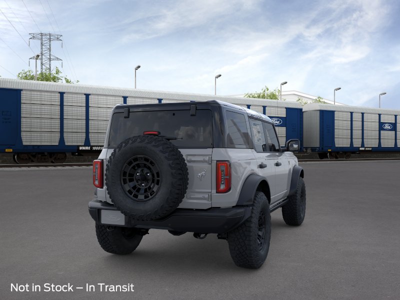 New 2026 Avalanche Gray Ford Badlands® image 33