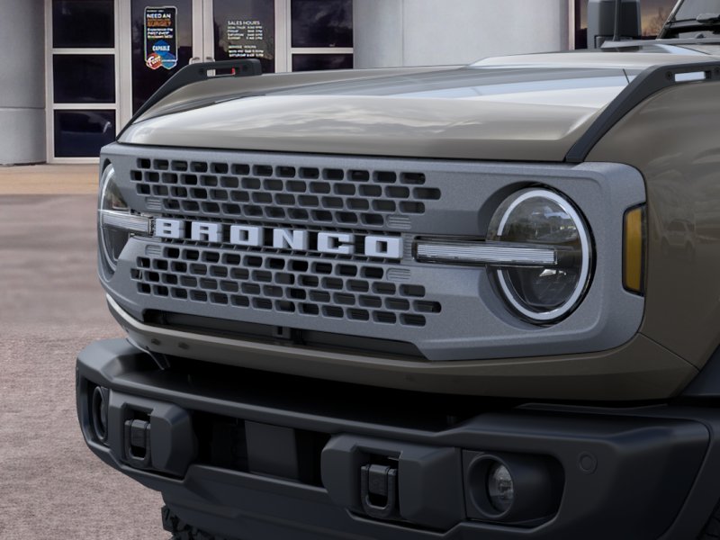 New 2026 Marsh Gray Ford Badlands® image 19