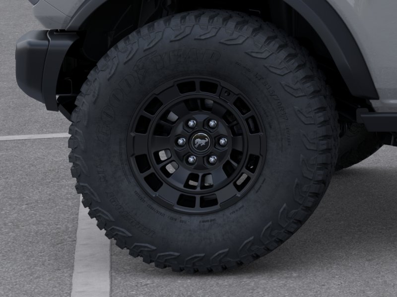 New 2026 Avalanche Gray Ford Badlands® image 41