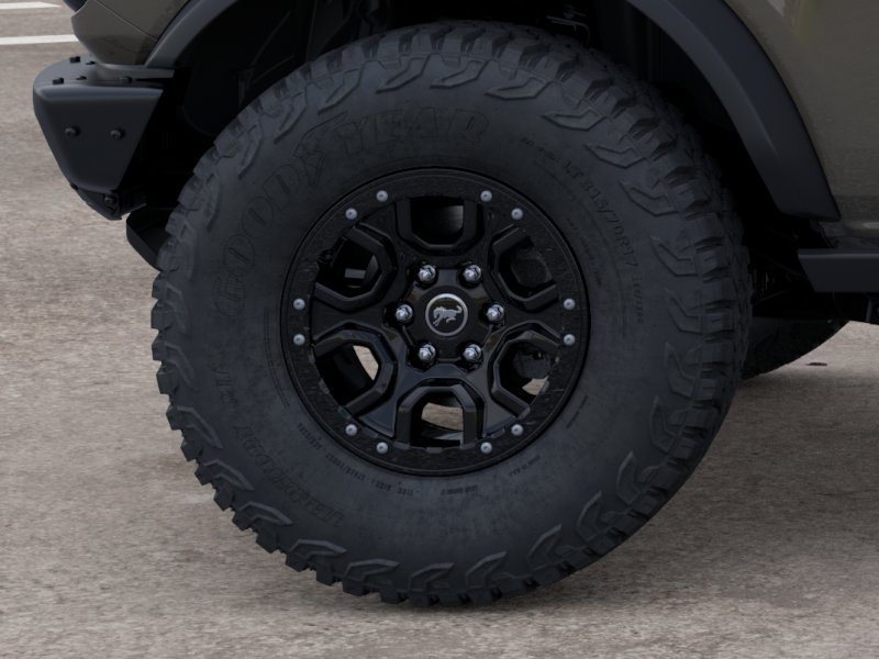 New 2026 Marsh Gray Ford Badlands image 34