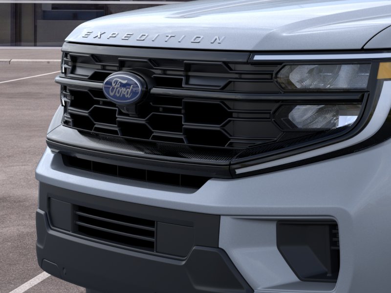New 2026 Glacier Gray Metallic Tri-Coat Ford Active image 40