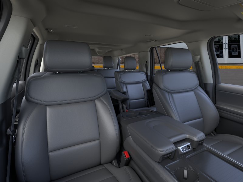 2026 Ford Expedition Active thumbnail 10