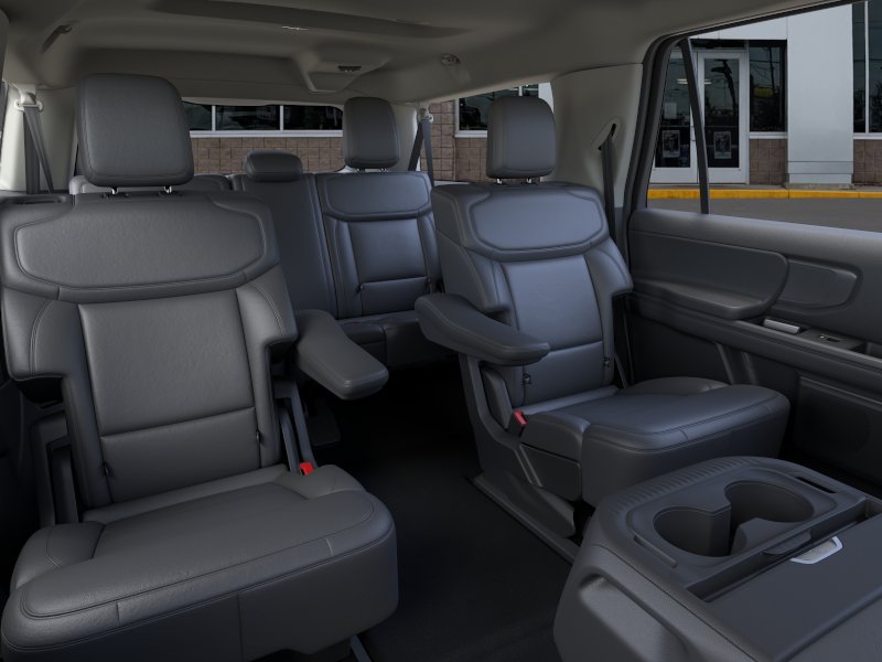 2026 Ford Expedition Active thumbnail 11