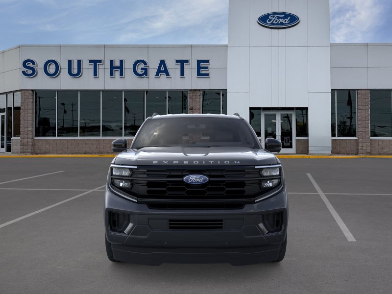 2026 Ford Expedition Active thumbnail 6
