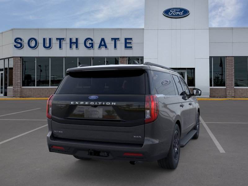 2026 Ford Expedition Active thumbnail 8
