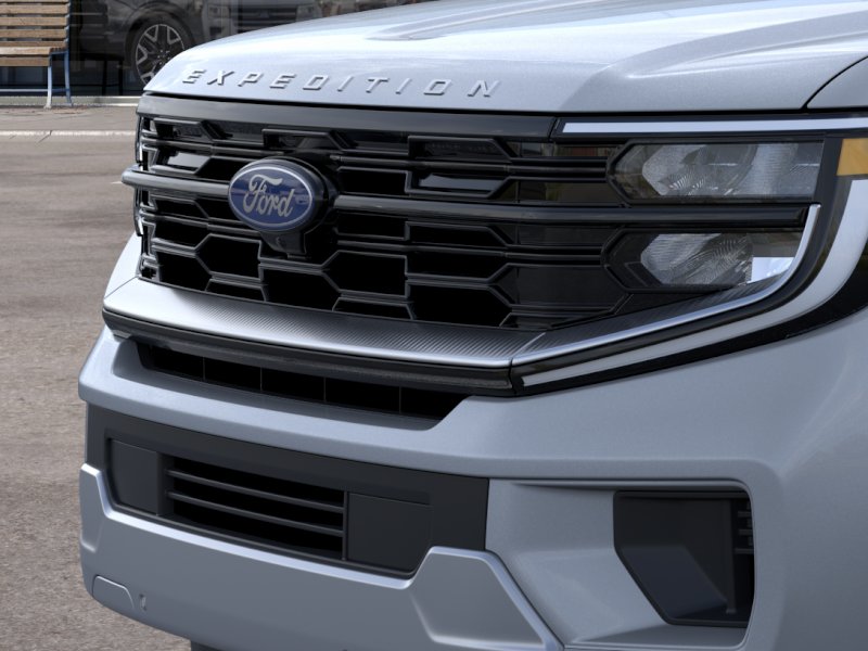 New 2026 Glacier Gray Metallic Tri-Coat Ford MAX Platinum® image 17
