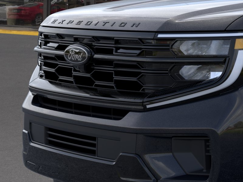 New 2026 Agate Black Metallic Ford MAX Platinum® image 40