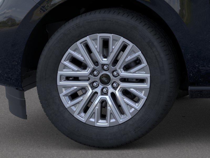 New 2026 Agate Black Metallic Ford MAX Platinum® image 19