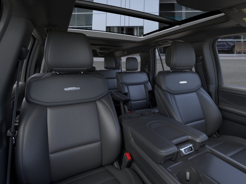 New 2026 Star White Metallic Tri-Coat Ford MAX Platinum® image 37