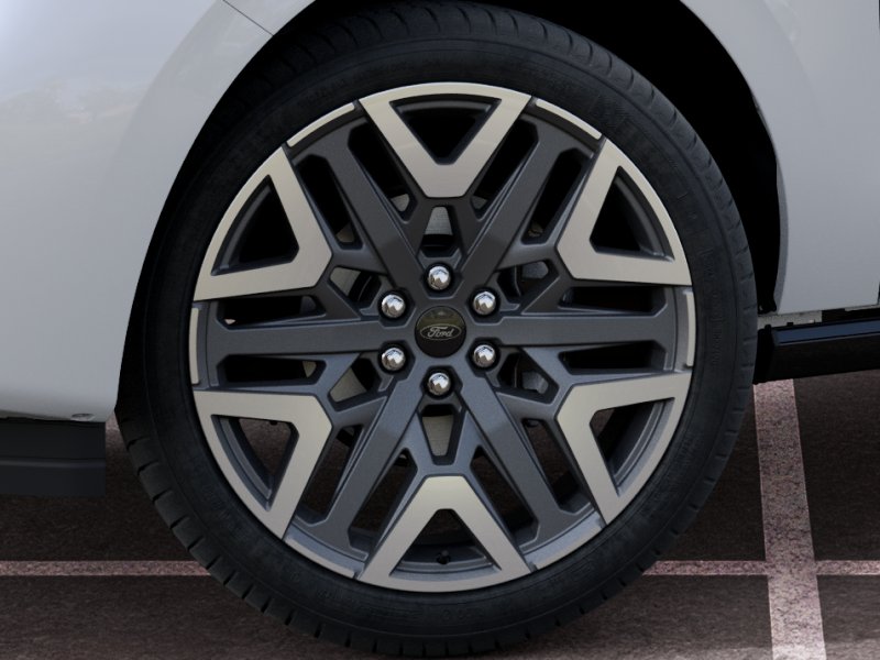 New 2027 Star White Metallic Tri-Coat Ford Platinum image 42