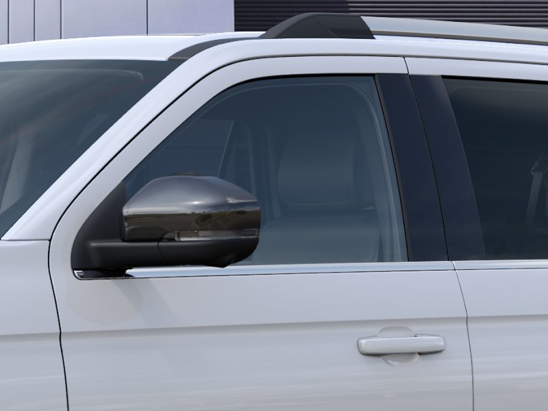 New 2027 Star White Metallic Tri-Coat Ford Platinum image 43