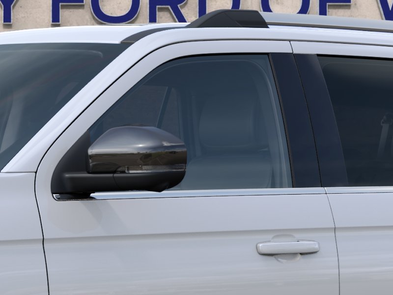 New 2027 Star White Metallic Tri-Coat Ford Platinum image 43