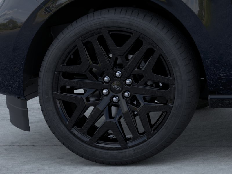 New 2026 Agate Black Metallic Ford MAX Platinum® image 19