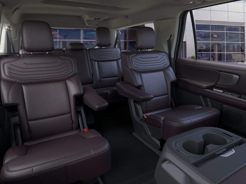 New 2026 Agate Black Metallic Ford MAX Platinum® image 31