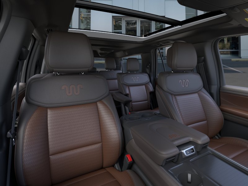 New 2026 Star White Metallic Tri-Coat Ford King Ranch image 36