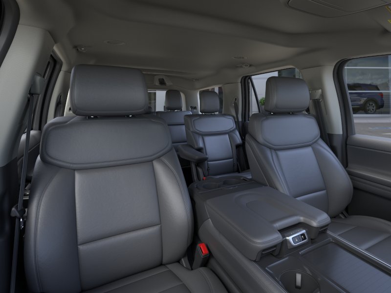 New 2026 Star White Metallic Tri-Coat Ford Active image 45