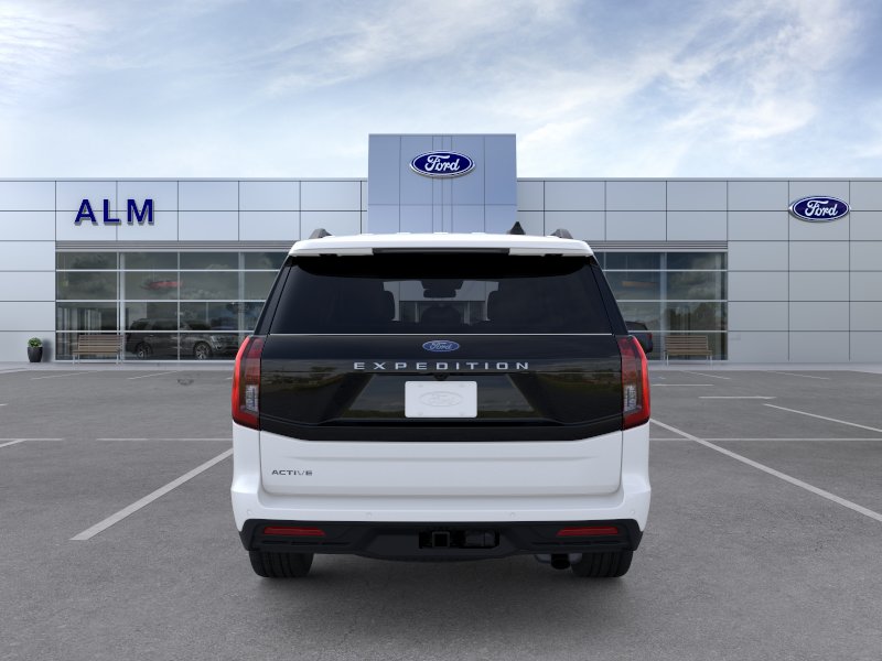 New 2026 Star White Metallic Tri-Coat Ford Active image 40