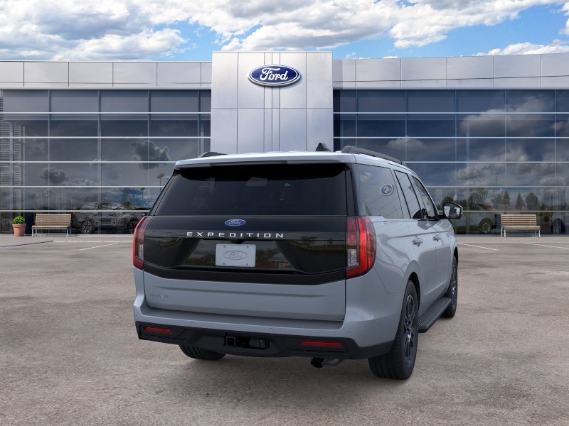 New 2026 Glacier Gray Metallic Tri-Coat Ford Active image 30