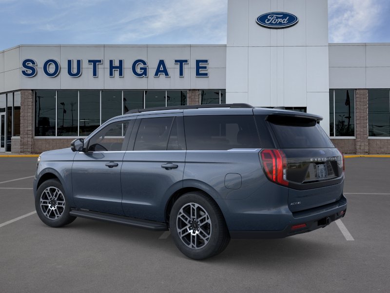2026 Ford Expedition Active thumbnail 4