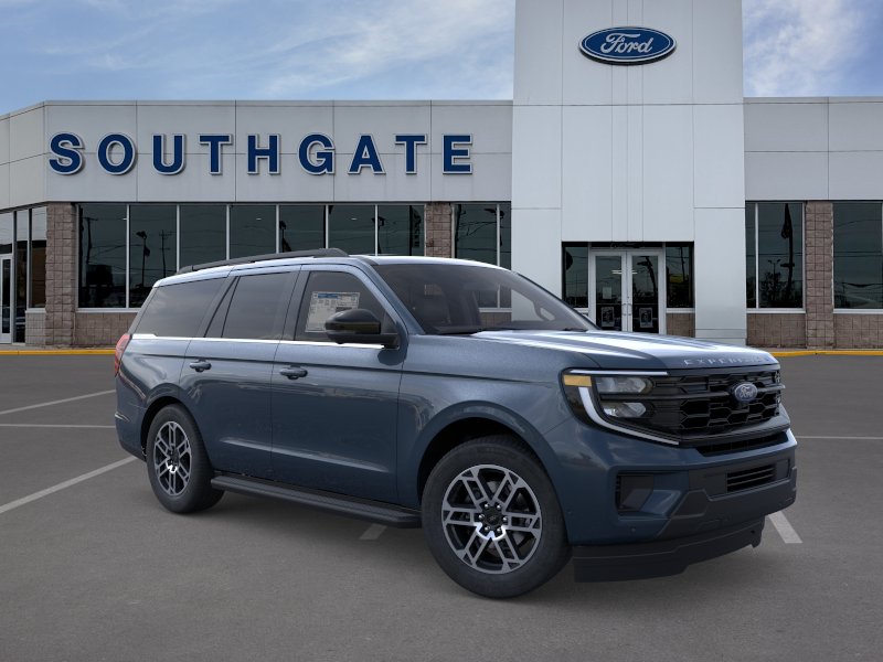 2026 Ford Expedition Active thumbnail 7