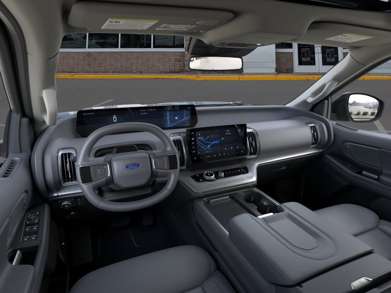 2026 Ford Expedition Active thumbnail 9