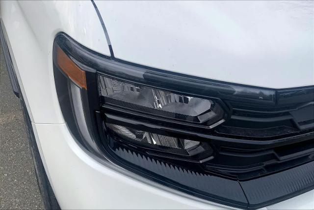 New 2026 Star White Metallic Tri-Coat Ford Active image 35