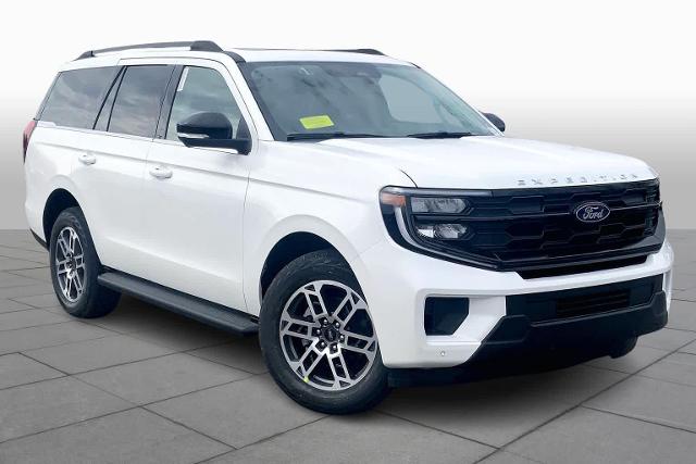 New 2026 Star White Metallic Tri-Coat Ford Active image 38