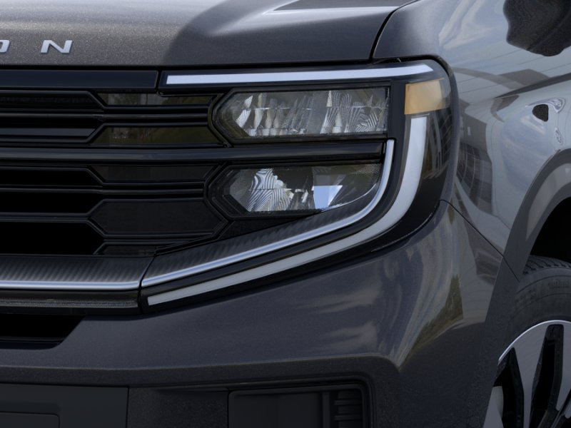New 2026 Agate Black Metallic Ford Platinum® image 40
