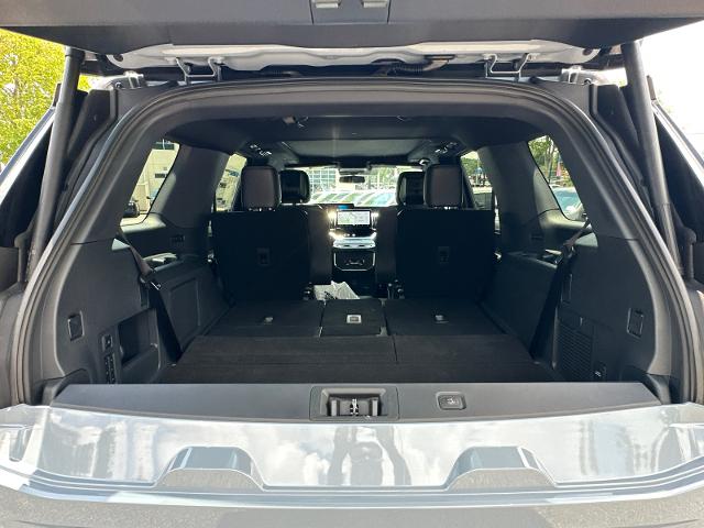 New 2027 Glacier Gray Metallic Tri-Coat Ford Platinum image 56