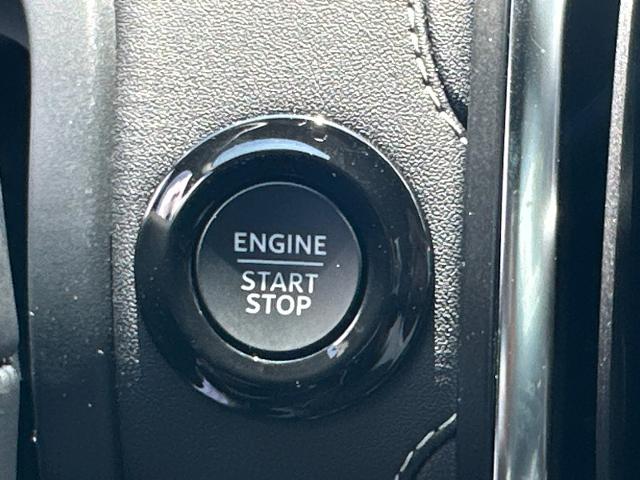 New 2027 Glacier Gray Metallic Tri-Coat Ford Platinum image 70