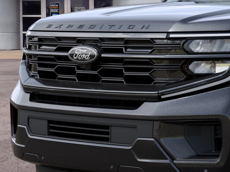 New 2027 Dark Matter Gray Metallic Ford Platinum image 17