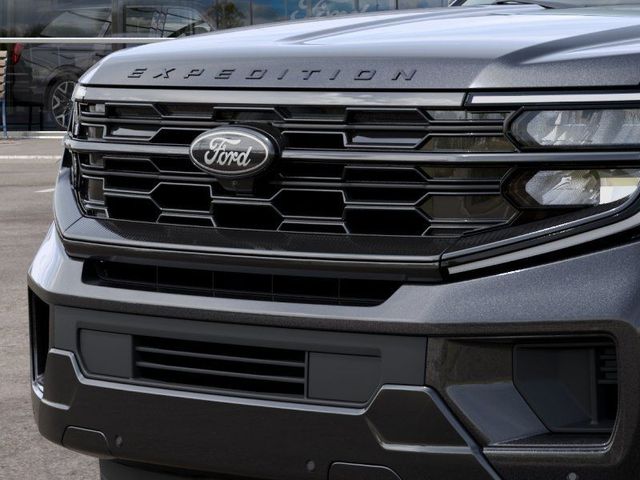 New 2027 Dark Matter Gray Metallic Ford Platinum image 40