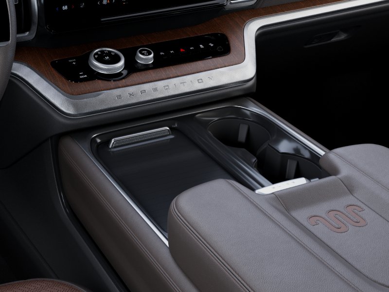 New 2027 Star White Metallic Tri-Coat Ford King Ranch® image 37