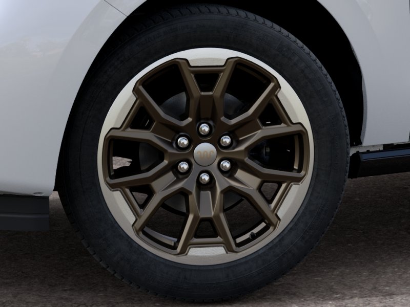 New 2027 Star White Metallic Tri-Coat Ford King Ranch® image 41