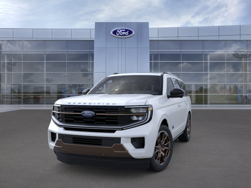 New 2026 Star White Metallic Tri-Coat Ford King Ranch® image 24