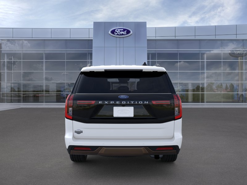 New 2026 Star White Metallic Tri-Coat Ford King Ranch® image 27