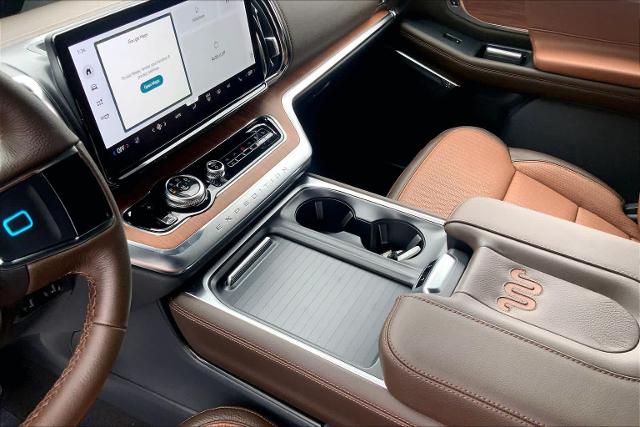New 2027 Agate Black Metallic Ford King Ranch® image 29