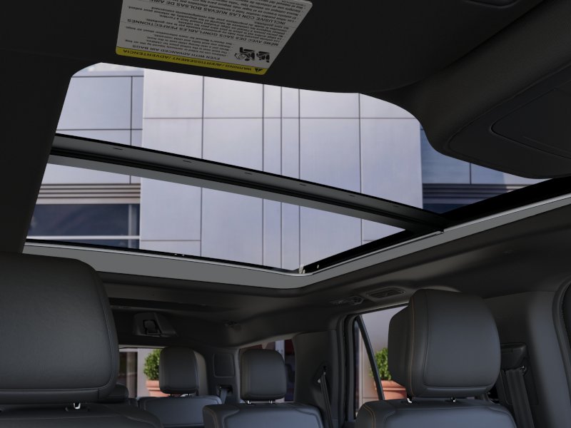 New 2026 Star White Metallic Tri-Coat Ford Tremor® image 44