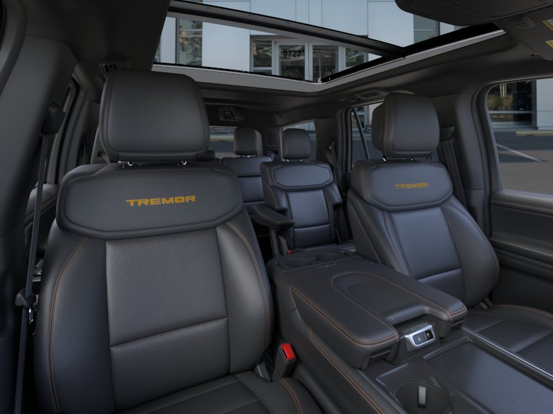 New 2026 Star White Metallic Tri-Coat Ford Tremor image 50