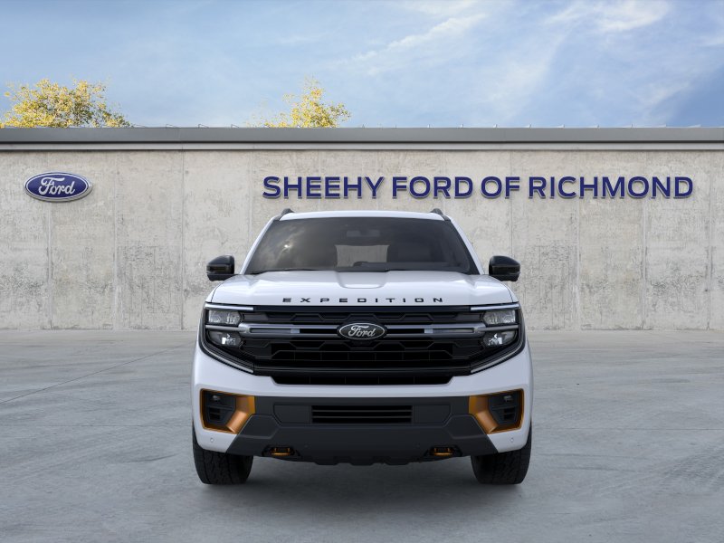 New 2026 Space Silver Metallic Ford Tremor® image 7