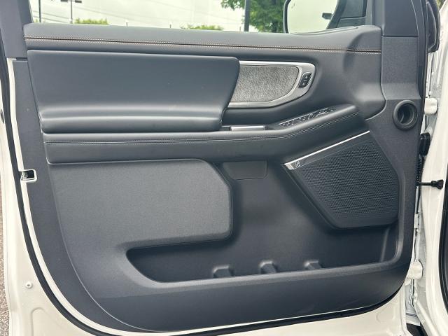 New 2026 Star White Metallic Tri-Coat Ford Tremor® image 45
